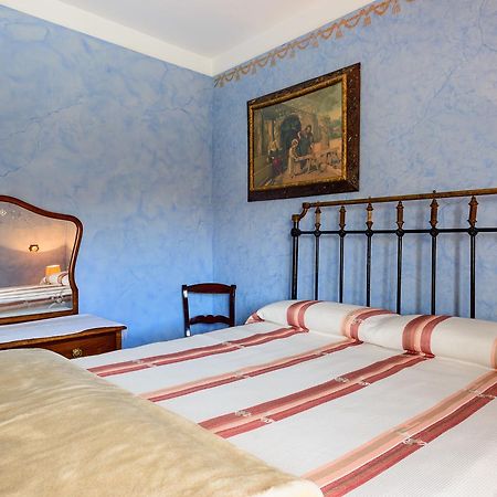 Casa Rural La Conejera Madrigalejo Del Monte Esterno foto