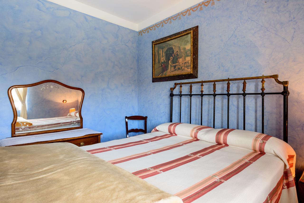 Casa Rural La Conejera Madrigalejo Del Monte Esterno foto